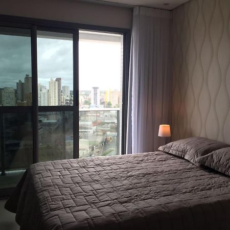 Estudio moderno com linda vista para a Serra Curitiba Exterior foto