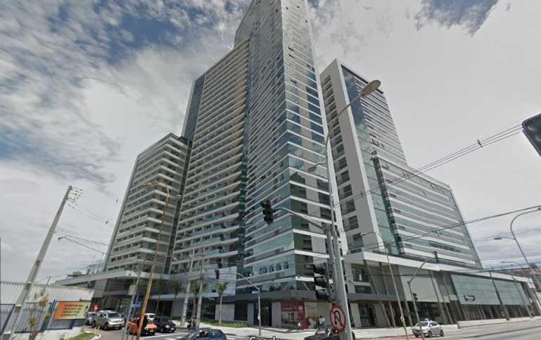 Estudio moderno com linda vista para a Serra Curitiba Exterior foto